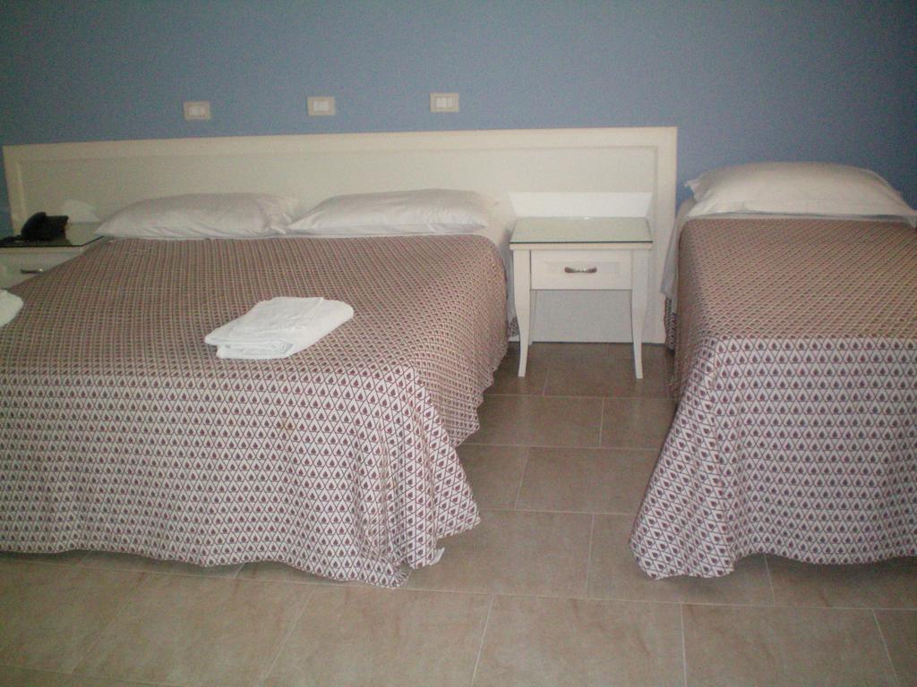 Hotel Zio Cataldo Corato Kamer foto