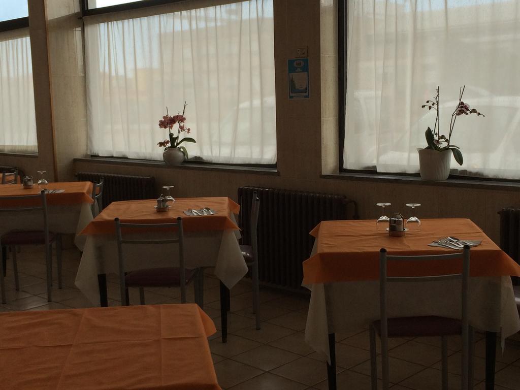 Hotel Zio Cataldo Corato Buitenkant foto